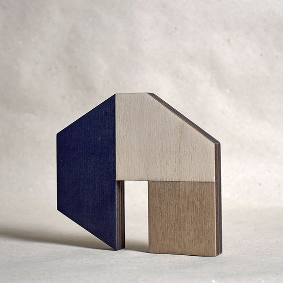 sculpture,garden,corten,weathering steel,inspired by hawthorn tree,